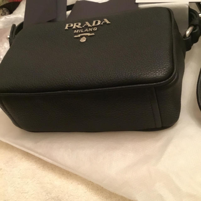 普及タイプ 再値下げ!!!PRADAショルダーバッグ ショルダーバッグ