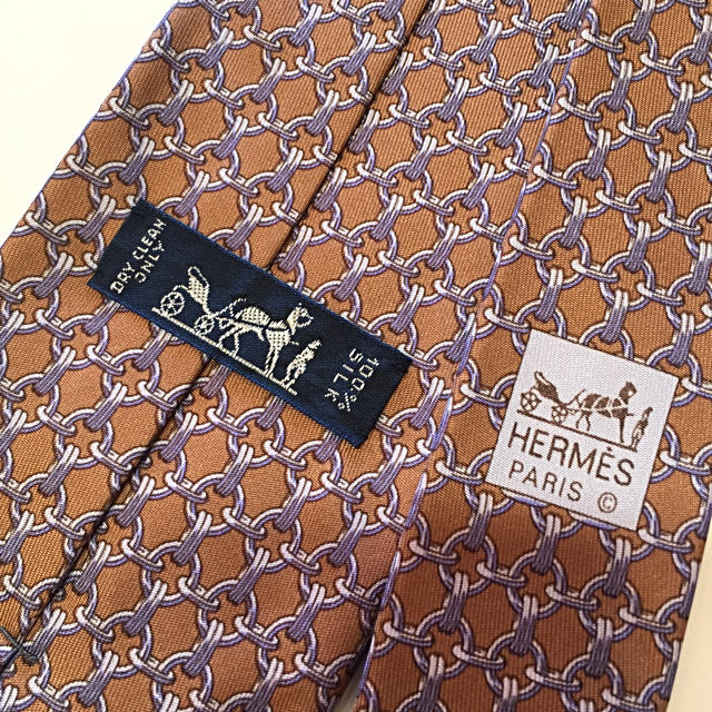 Hermes(エルメス)のエルメス ネクタイ シルク100% 美品 メンズのファッション小物(ネクタイ)の商品写真