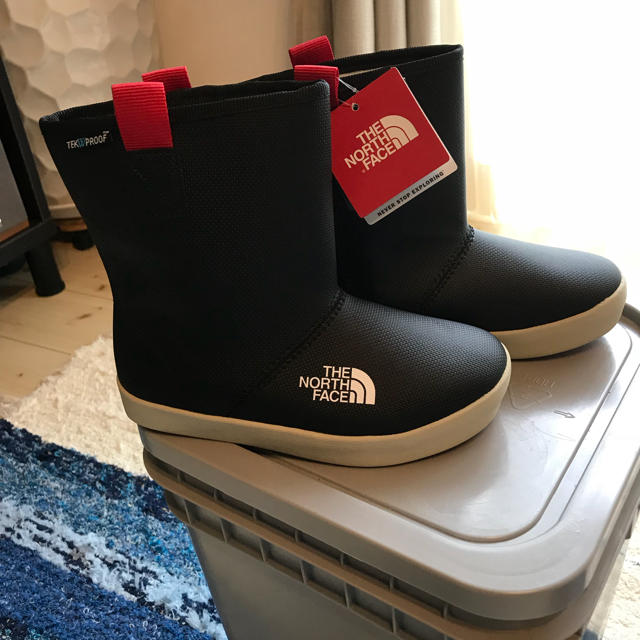 THE NORTH FACE(ザノースフェイス)のR♡ 様  専用 キッズ/ベビー/マタニティのキッズ靴/シューズ(15cm~)(長靴/レインシューズ)の商品写真