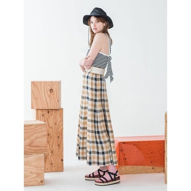 Mila Owen(ミラオーウェン)の週末値下げ 新品 ミラオーウェン ロングスカート レディースのスカート(ロングスカート)の商品写真