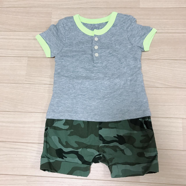 babyGAP(ベビーギャップ)のベビーGAP💗 キッズ/ベビー/マタニティのベビー服(~85cm)(ロンパース)の商品写真