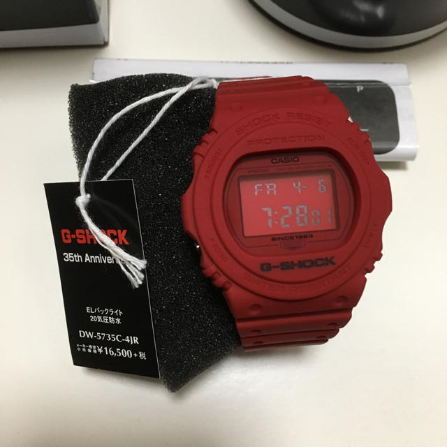 CASIO(カシオ)のG-SHOCK35th記念モデルDW-5735C-4JRレッドアウト メンズの時計(腕時計(デジタル))の商品写真