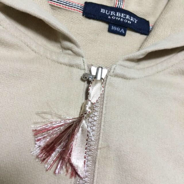 BURBERRY(バーバリー)のバーバリー♡パーカー男女兼用 キッズ/ベビー/マタニティのキッズ服女の子用(90cm~)(その他)の商品写真