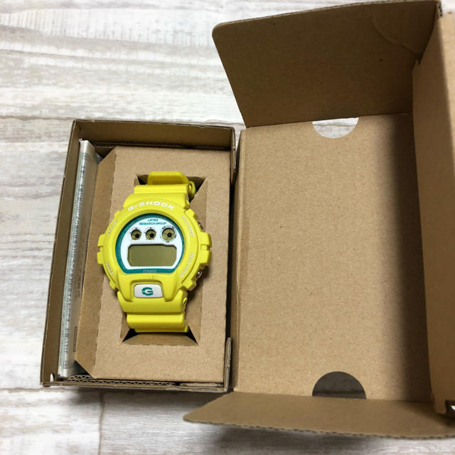 G-SHOCK(ジーショック)のG-SHOCK Gショック 腕時防水 イエロー 電池切れ メンズの時計(腕時計(デジタル))の商品写真