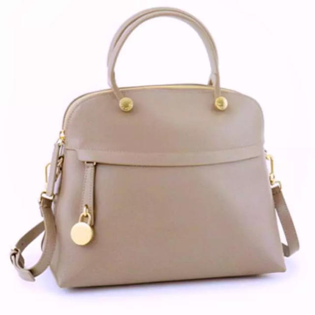 バッグFURLA piper M ショルダーバッグ ハンドバッグ  chloe