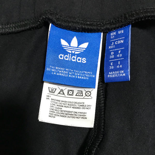 adidas(アディダス)のアディダスオリジナルス レディース レギンス レディースのレッグウェア(レギンス/スパッツ)の商品写真