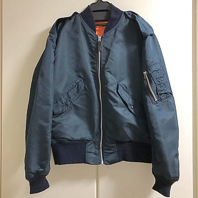 ALPHA INDUSTRIES(アルファインダストリーズ)のALPHA INDUSTRIES フライトジャケット ネイビー L-2B メンズのジャケット/アウター(フライトジャケット)の商品写真