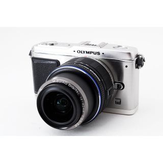 オリンパス(OLYMPUS)の☆オリンパス E-P1 シルバー レンズキット(ミラーレス一眼)