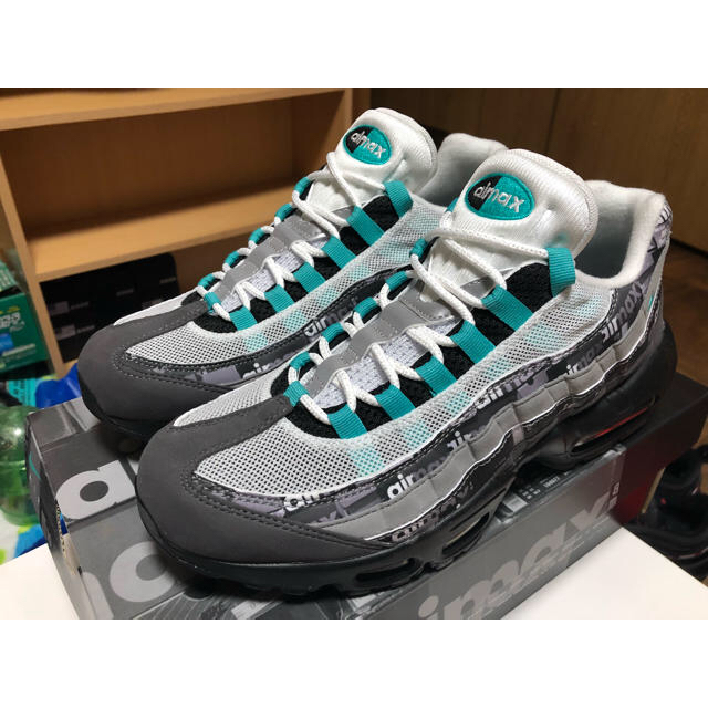 NIKE(ナイキ)のNike Airmax95 atmos JADE 27cm メンズの靴/シューズ(スニーカー)の商品写真