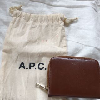 アーペーセー(A.P.C)のA.P.C 折財布 ブラウン(財布)