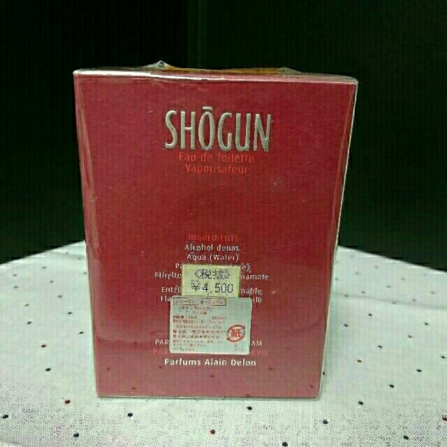 Alain Delon(アランドロン)の SHOGUN オードトワレ 30ml 新品未使用品 コスメ/美容の香水(香水(男性用))の商品写真