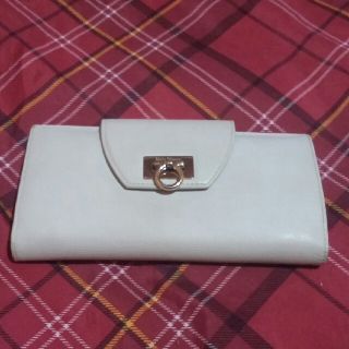 フェラガモ(Ferragamo)のフェラガモ・長財布(財布)