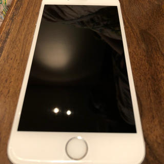 アイフォーン(iPhone)のiPhone6s シルバー 64GB SIMロック解除(スマートフォン本体)