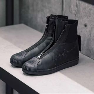 ヨウジヤマモト(Yohji Yamamoto)のyohji yamamoto ヨウジヤマモト スニーカー 革 【試着程度】(スニーカー)