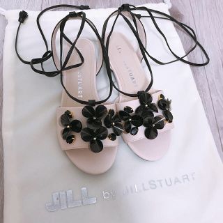 ジルバイジルスチュアート(JILL by JILLSTUART)の試着のみ♡ジルバイレースアップフラワーサンダル(サンダル)