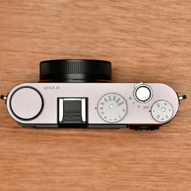 LEICA(ライカ)のライカ LEICA X1（スチールグレー） スマホ/家電/カメラのカメラ(コンパクトデジタルカメラ)の商品写真