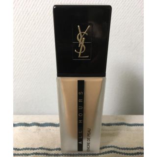 サンローラン(Saint Laurent)のイヴサンローラン アンクルドポー オールアワーズ  BD45(ファンデーション)