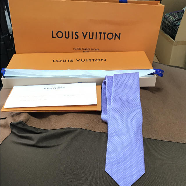 LOUIS VUITTON(ルイヴィトン)のルイヴィトン  ネクタイ【新品】 メンズのファッション小物(ネクタイ)の商品写真