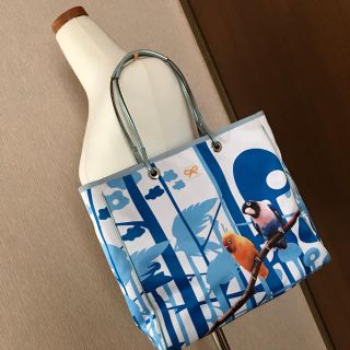 アニヤハインドマーチ(ANYA HINDMARCH)のアニヤハインドマーチ トートバッグ インコ鳥(トートバッグ)