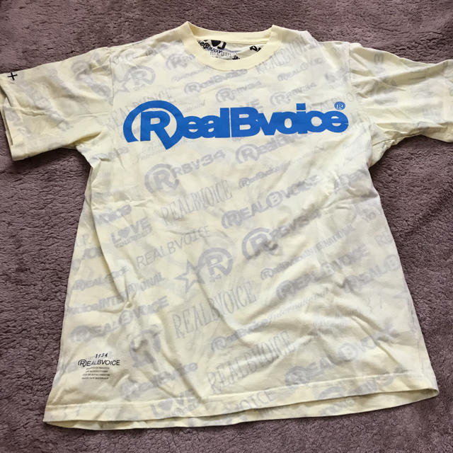 RealBvoice(リアルビーボイス)のREALBVOICE t-シャツ イエロー Mサイズ メンズのトップス(Tシャツ/カットソー(半袖/袖なし))の商品写真