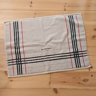 BURBERRY(バスマット)のフリマアイテム一覧 BURBERRY(バスマット)のフリマアイテム一覧