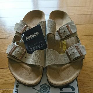 ビルケンシュトック(BIRKENSTOCK)の新品未使用！ビルケンシュトック アリゾナ(サンダル)