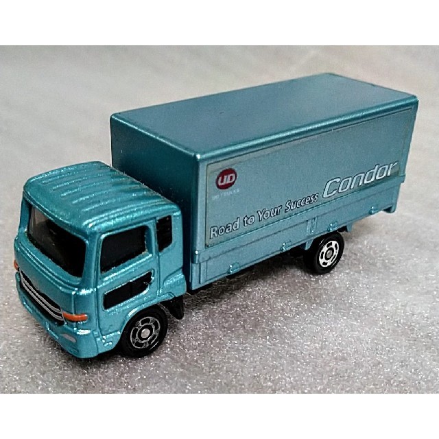 最終値下げ！UD TRUCKS Condor  1/43  プラモデル  セール