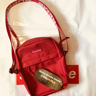 supreme shoulder bag 黒 値下げしました！！