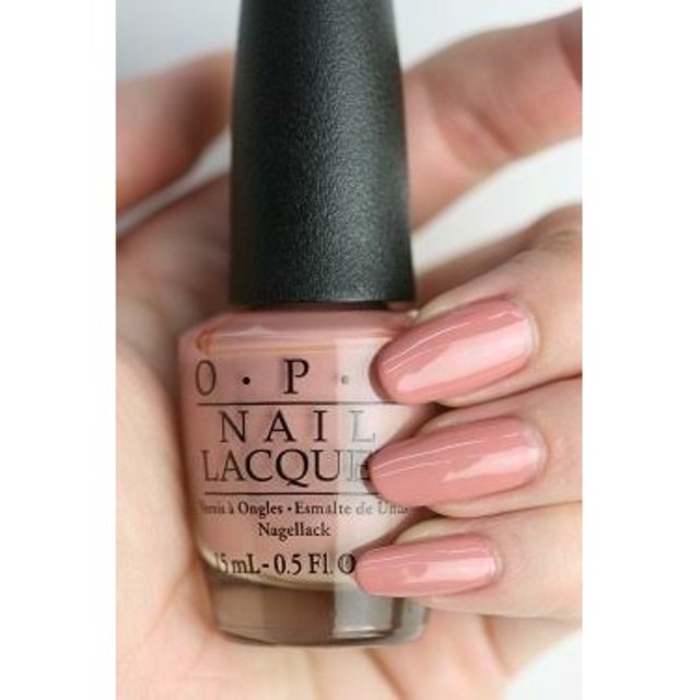 OPI(オーピーアイ)のOPI ネイル A15 & F16 コスメ/美容のネイル(マニキュア)の商品写真