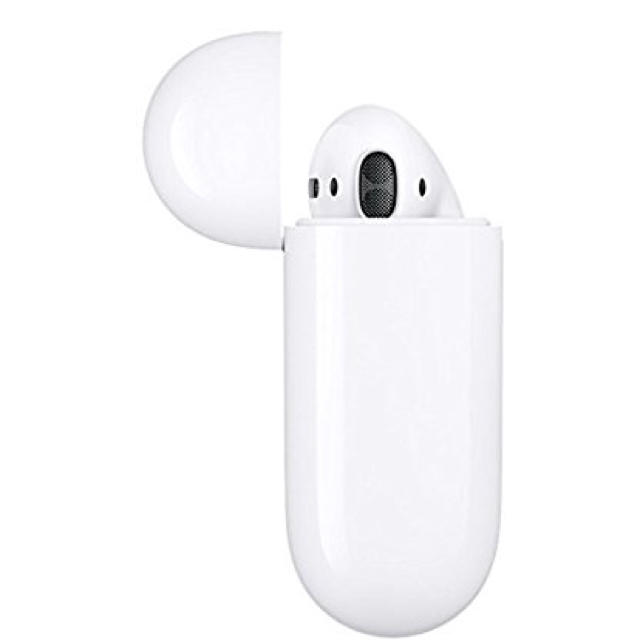 Apple(アップル)のAirPods スマホ/家電/カメラのオーディオ機器(ヘッドフォン/イヤフォン)の商品写真