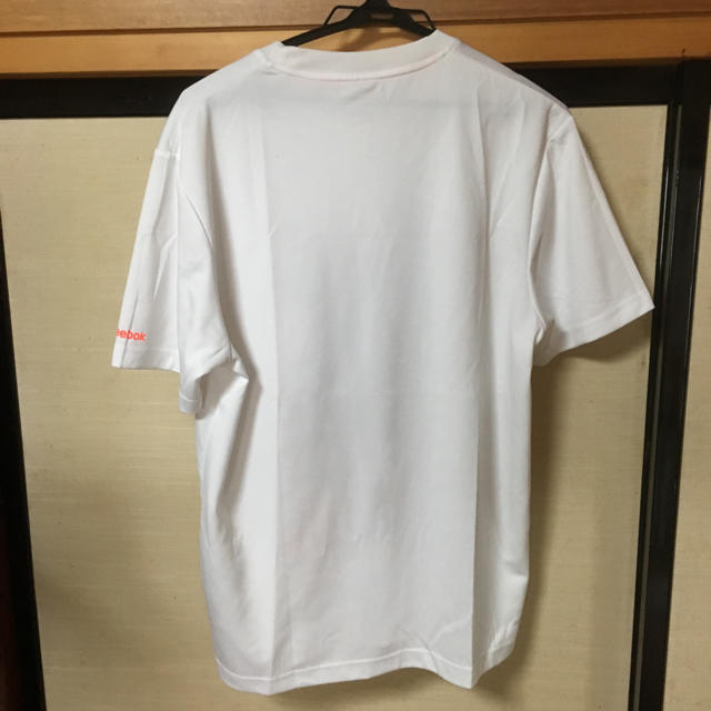 Reebok(リーボック)のバスケ Tシャツ リーボック スポーツ/アウトドアのスポーツ/アウトドア その他(バスケットボール)の商品写真