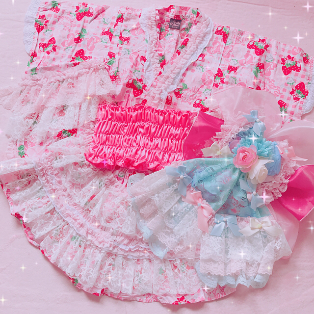 のんちゃん様専用❤120cm❤浴衣❤帯飾り❤ハンドメイド キッズ/ベビー/マタニティのキッズ服女の子用(90cm~)(甚平/浴衣)の商品写真