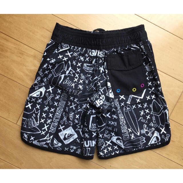 QUIKSILVER(クイックシルバー)のQUIKSILVER 水着 男児 キッズ/ベビー/マタニティのキッズ服男の子用(90cm~)(水着)の商品写真