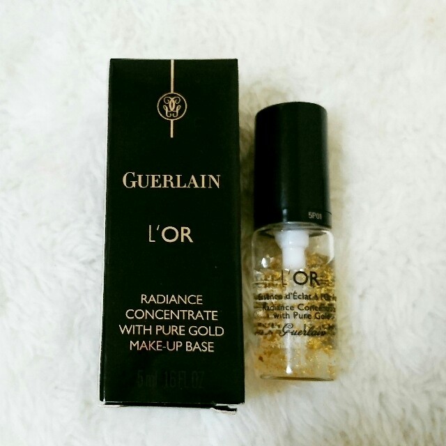 GEEGELLAN(ジーゲラン)のゲラン ロールエッセンスエクラ 5ml 化粧下地 コスメ/美容のベースメイク/化粧品(化粧下地)の商品写真