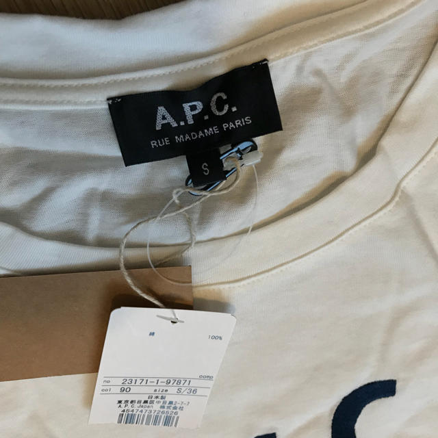 A.P.C(アーペーセー)のa.p.c. 刺繍ロゴTシャツ レディースのトップス(Tシャツ(半袖/袖なし))の商品写真