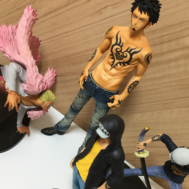 BANPRESTO - ONEPIECEフィギュア×6☆ロー・コラソン・ドフラミンゴの