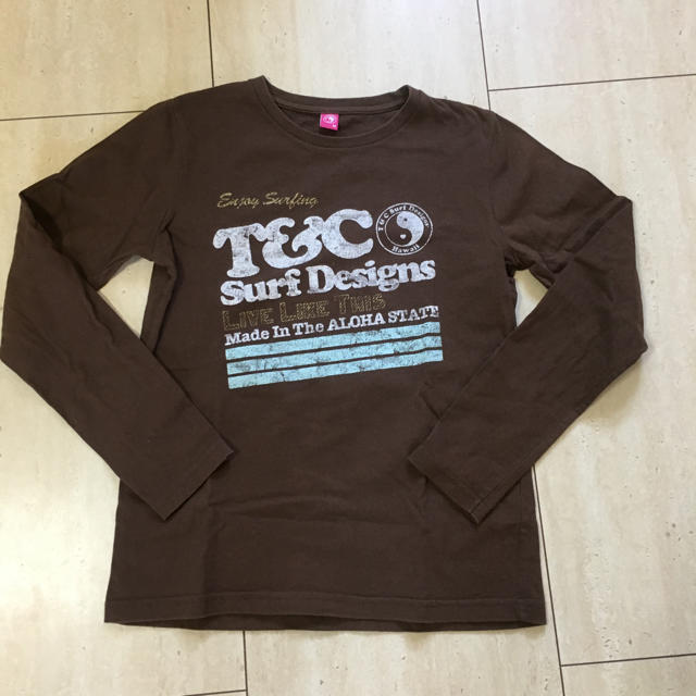 Town & Country(タウンアンドカントリー)のロングTシャツ レディースのトップス(Tシャツ(長袖/七分))の商品写真