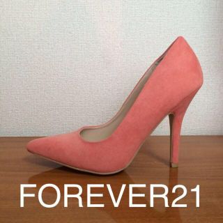 フォーエバートゥエンティーワン(FOREVER 21)のFOREVER21♡パンプス(送料込)(ハイヒール/パンプス)