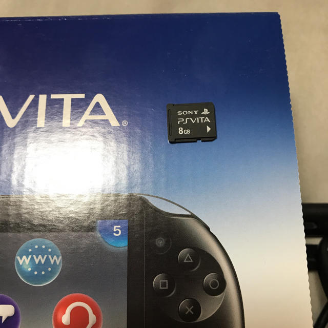 PlayStation(プレイステーション)のpsvita  おかき様専用 エンタメ/ホビーのゲームソフト/ゲーム機本体(携帯用ゲーム機本体)の商品写真