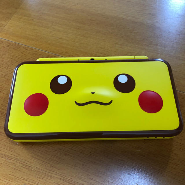 2DS LL ピカチュウエディション