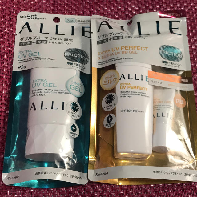 ALLIE(アリィー)のアリィー エクストラUV ジェル 90g パーフェクト 60ml BBジェル8g コスメ/美容のボディケア(日焼け止め/サンオイル)の商品写真