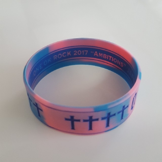 ONE OK ROCK(ワンオクロック)の【値下げ】ONE OK ROCK　ラバーバンド エンタメ/ホビーのタレントグッズ(ミュージシャン)の商品写真