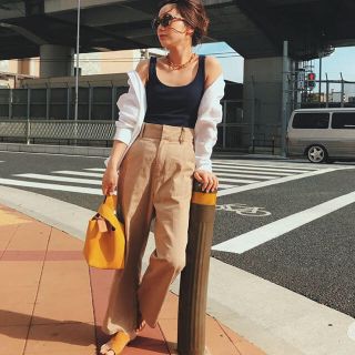 アーバンボビー(URBANBOBBY)の最終値下げ SablonsBagCorduroy (MUSTARD)美品(ハンドバッグ)