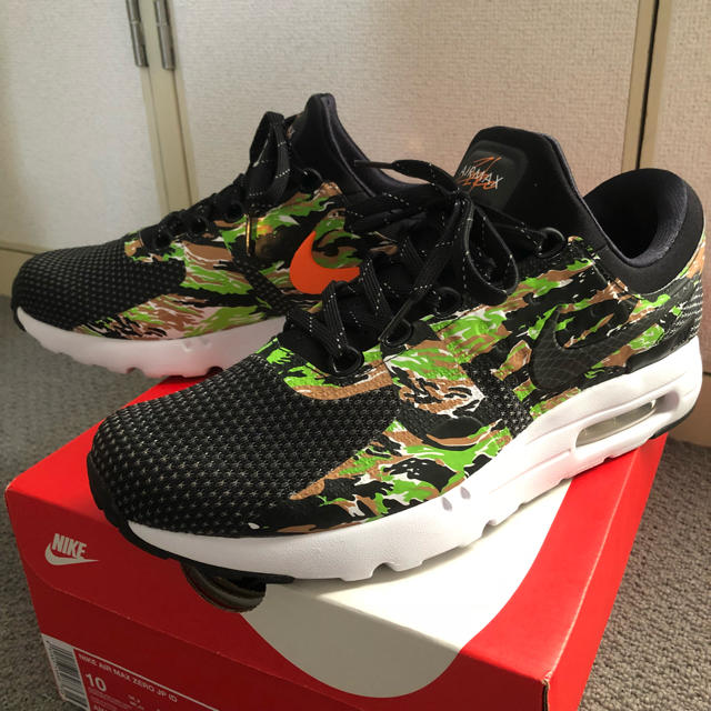 NIKE(ナイキ)のHINさま専用 NIKE atmos AIR MAX ZERO メンズの靴/シューズ(スニーカー)の商品写真