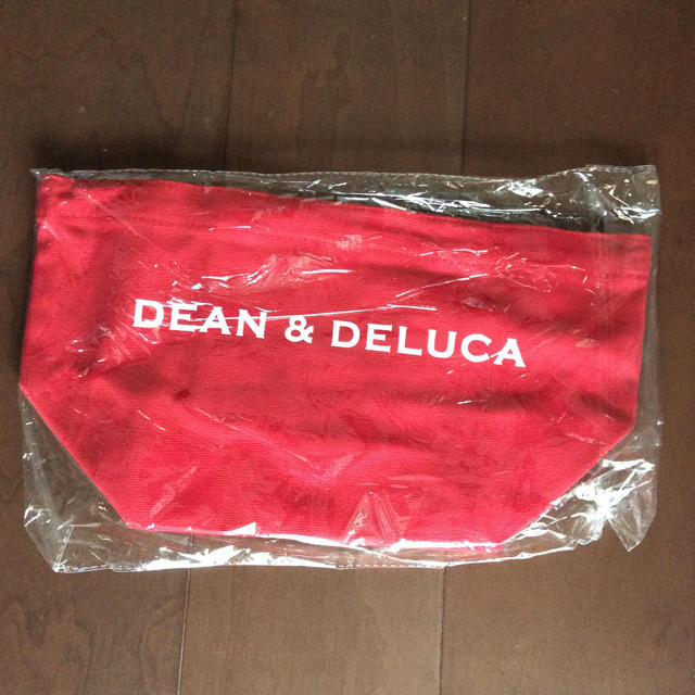 DEAN & DELUCA(ディーンアンドデルーカ)の大人気！残り僅かDEAN&DELUCAディーン&デルーカ 赤Sサイズ トート  レディースのバッグ(ハンドバッグ)の商品写真