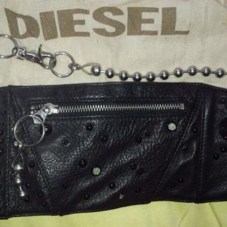 ディーゼル(DIESEL)のDIESEL ヒップバック　アクセントに(ボディバッグ/ウエストポーチ)