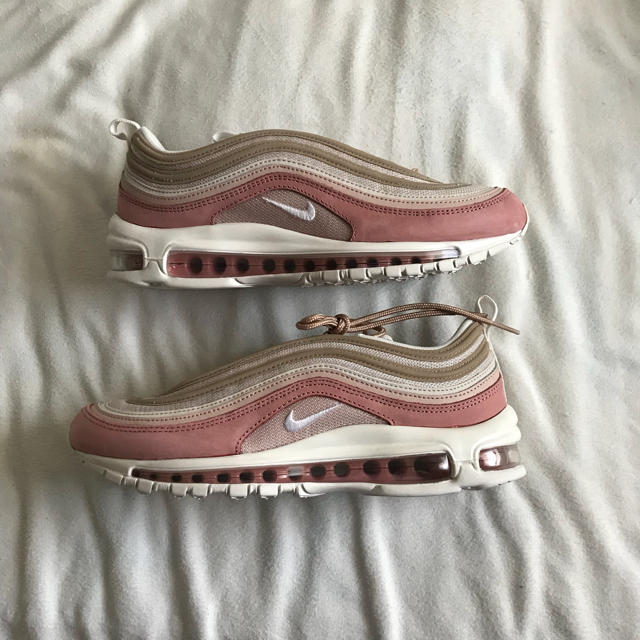 NIKE(ナイキ)のAIR MAX97 PREMIUM particlebeige エアマックス メンズの靴/シューズ(スニーカー)の商品写真