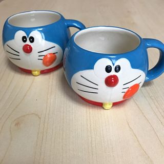 ドラえもん 陶器のカップ ペア(食器)