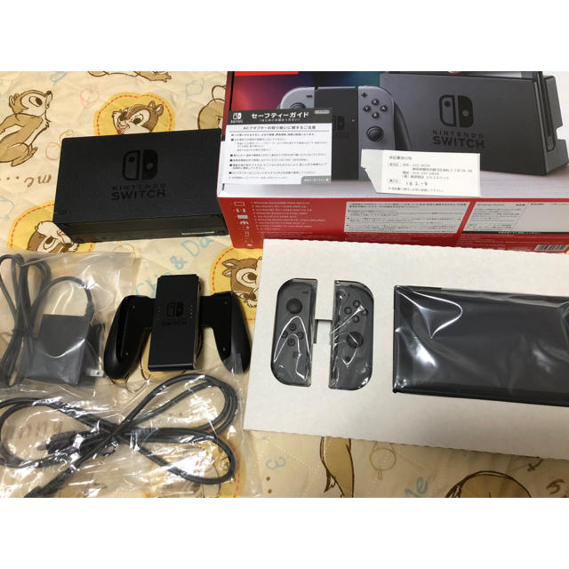 【美品】Switch 本体 グレー おまけ付き 任天堂