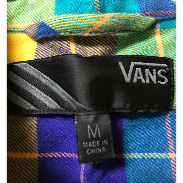 VANS(ヴァンズ)のVANS チェック シャツ レディースのトップス(シャツ/ブラウス(長袖/七分))の商品写真